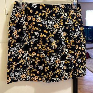 Beautiful floral mini skirt